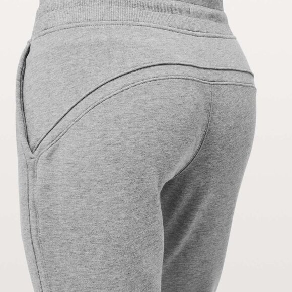 Lululemon Warm Down Jogger II *28", Heathered Core Medium Grey, Size 8 - Picture 2 of 9
